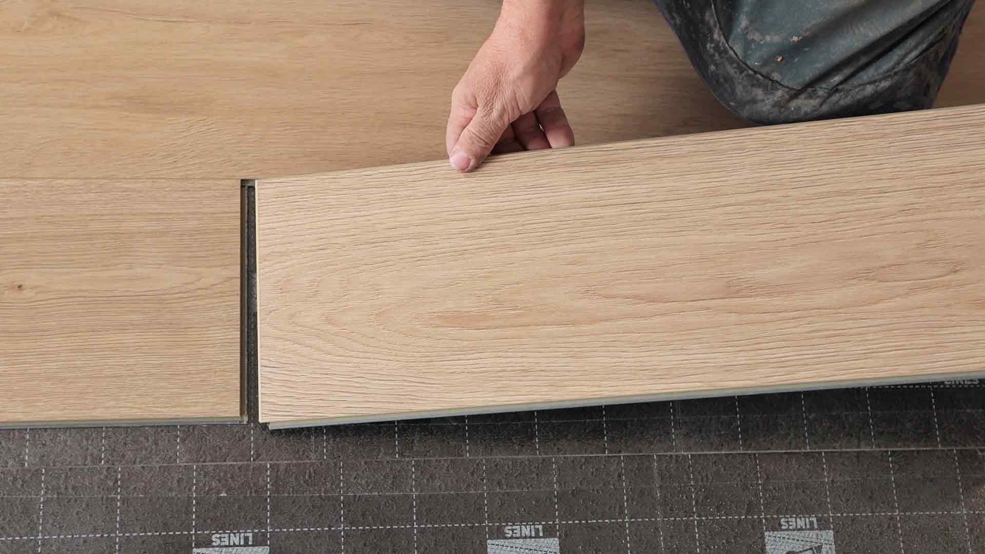 Cómo colocar suelo vinílico